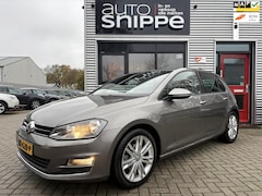 Volkswagen Golf - 1.2 TSI Business Edition Connected -LEDER/ALCANTARA-5DRS.-STOELVERWARMING-CAMERA-DAB+1STE