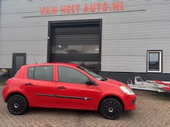 Renault Clio - 1.2-16V Special line AIRCO | STUURBERACHTING | ELEK RAMEN