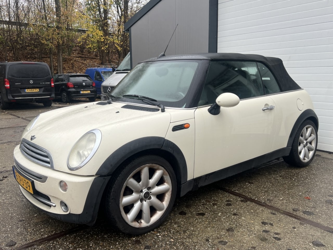 MINI Cabrio - 1.6 Cooper | Airco | Lm velgen | PDC - AutoWereld.nl