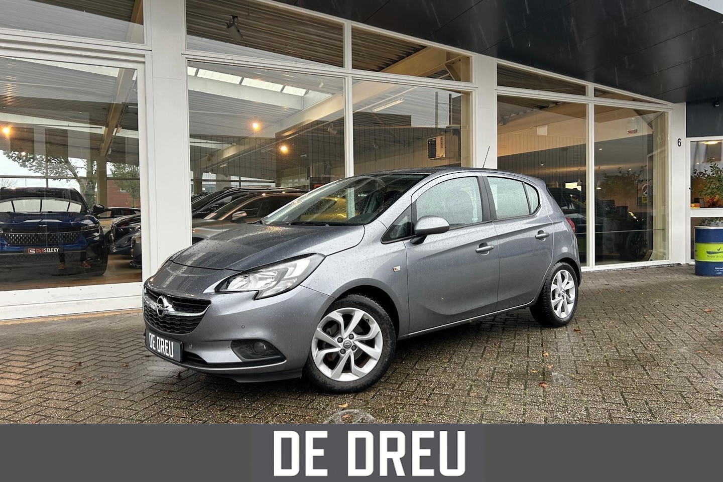 Opel Corsa - 1.4 Online Edition Aut. | TREKKAAH | NAVI | CRUISE - AutoWereld.nl