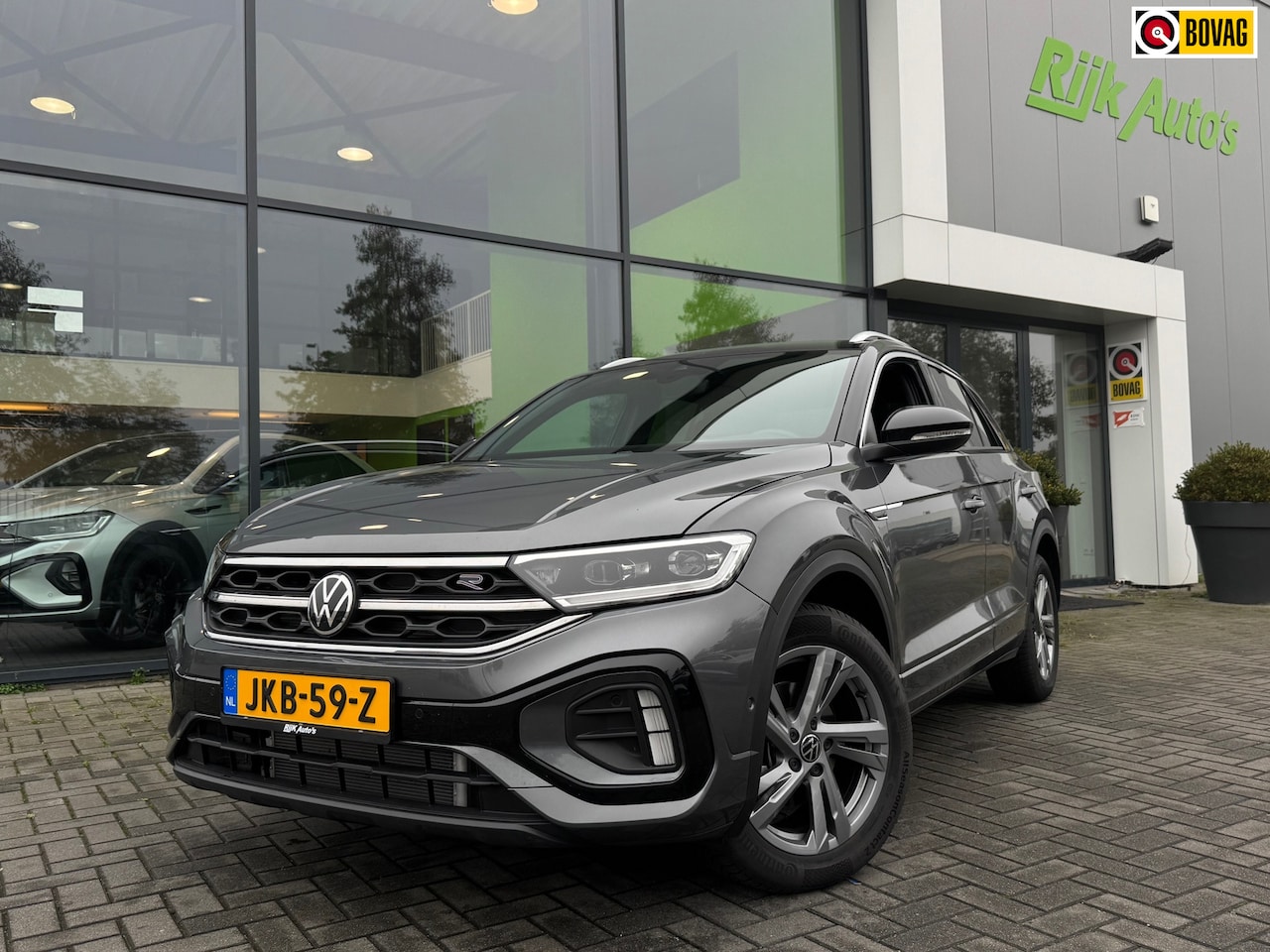 Volkswagen T-Roc - 1.5 TSI R-Line Edition * Massage * Carplay * Trekhaak * Camera - AutoWereld.nl