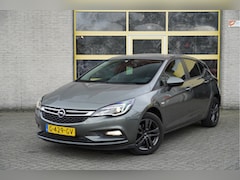 Opel Astra - 1.0 Turbo 5drs 120 Jaar Edition BJ2019 Lmv 16" (Zwart) | Led | Pdc | Navi | Climate contro