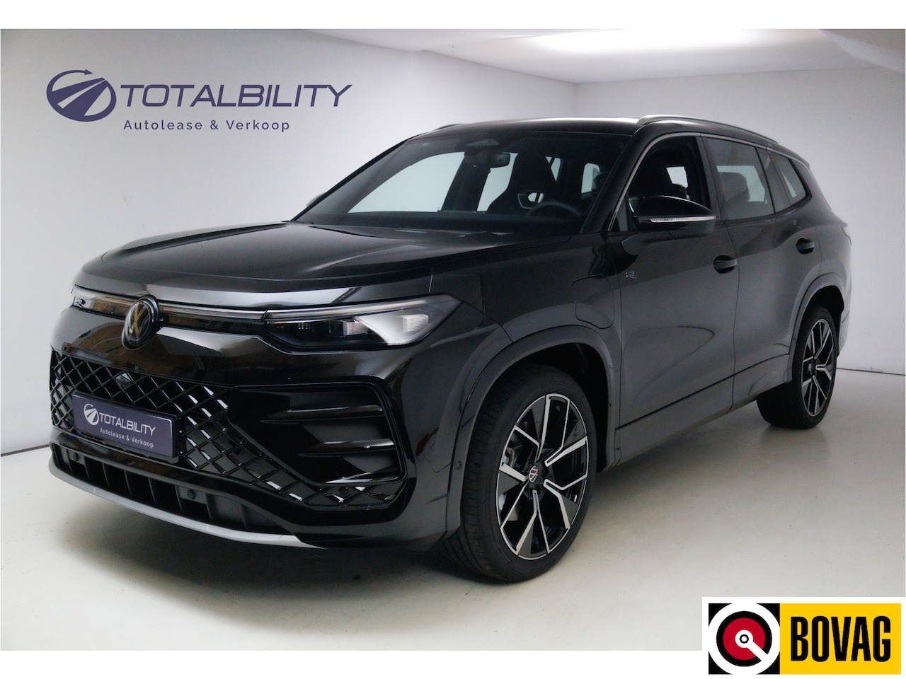 Volkswagen Tayron - 1.5 eHybrid R-Line Edition 272 PK | Elec. trekhaak | Panoramadak | Elec. achterklep | 360 - AutoWereld.nl