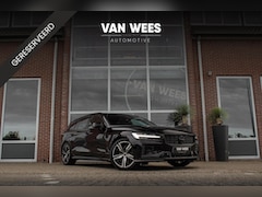 Volvo V60 - 2.0 T6 Recharge AWD R-Design | 1e eigenaar | NL auto | Dakraam | Harman-Kardon | 19 inch |