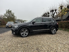 Volkswagen Tiguan - 1.5 TSI R-Line Panoramadak/Trekhaak
