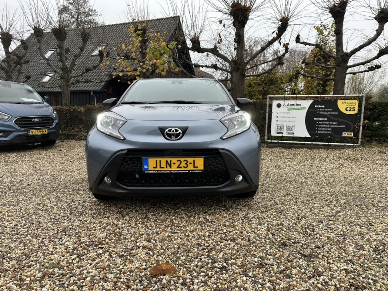 Toyota Aygo X - 1.0 VVT-i MT TeamPlayer Stoelverwarming