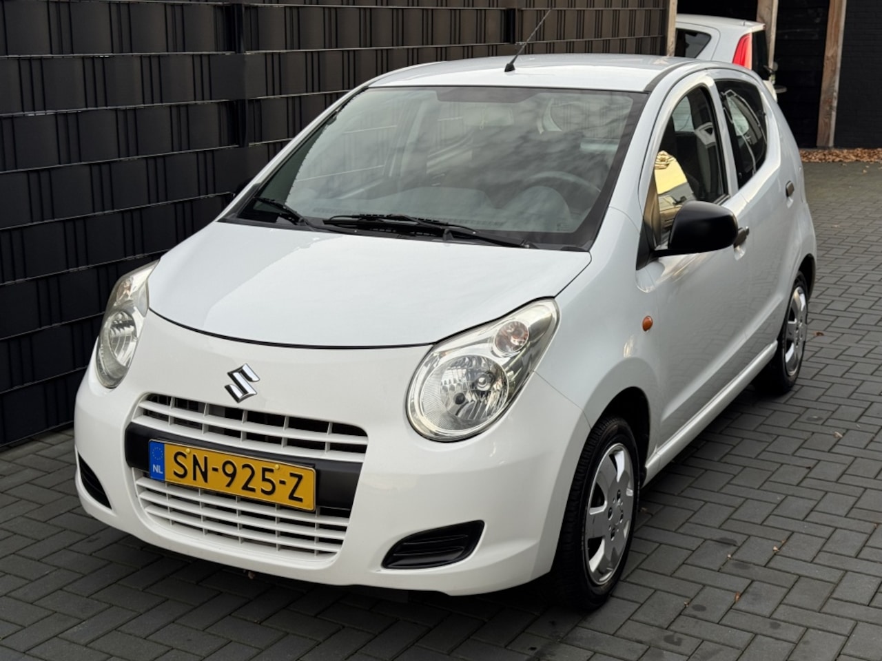Suzuki Alto - 1.0 Base| WIT| ELEK PAKKET| LANGE APK| ALL-SEASON - AutoWereld.nl
