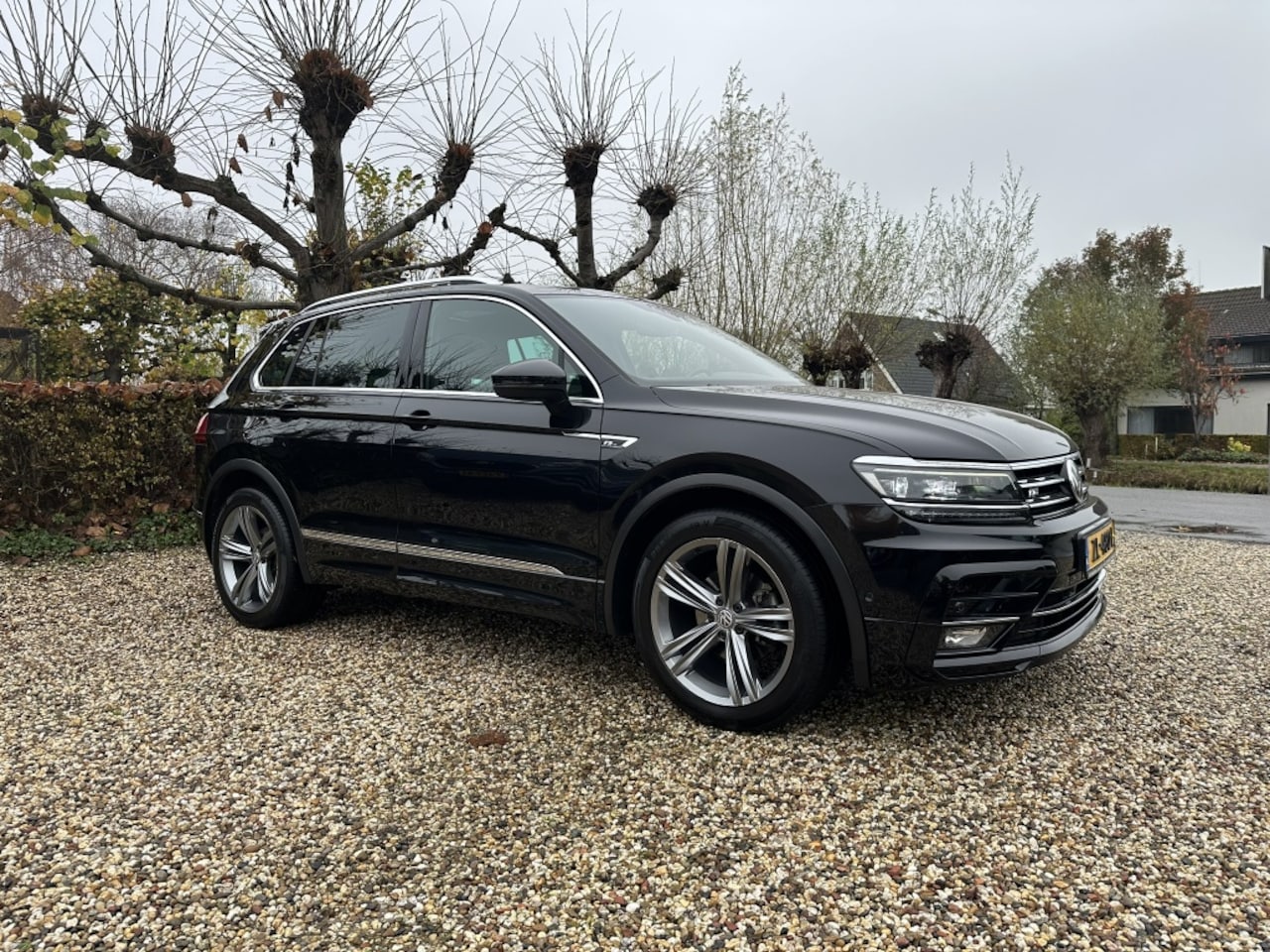 Volkswagen Tiguan - 1.5 TSI R-Line Panoramadak/Trekhaak