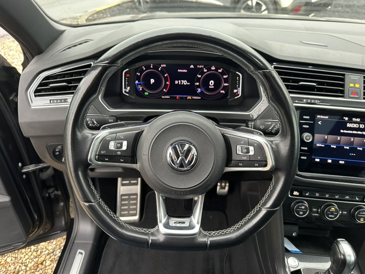 Volkswagen Tiguan - 1.5 TSI R-Line Panoramadak/Trekhaak