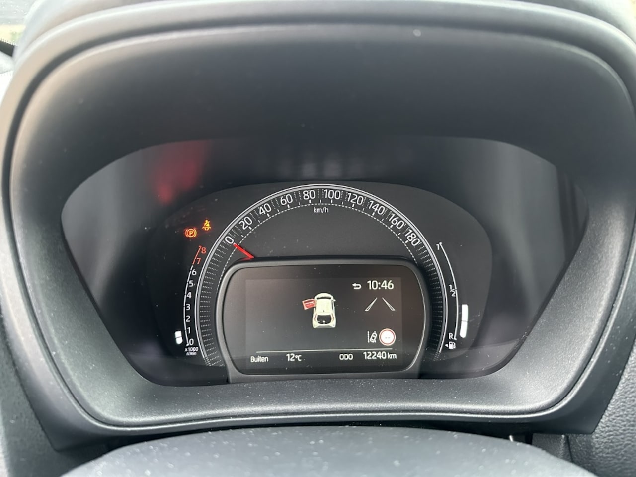 Toyota Aygo X - 1.0 VVT-i MT TeamPlayer Stoelverwarming