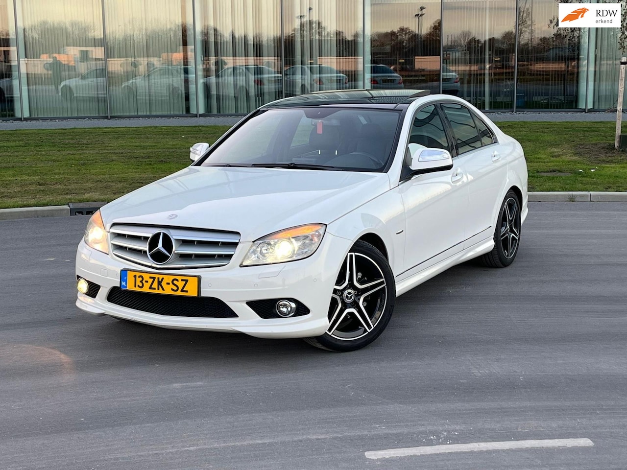 Mercedes-Benz C-klasse - 220 CDI AMG PACK FULL OPTION PANO AUTOMAAT - AutoWereld.nl