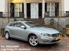 Volvo V60 - 2.4 D6 AWD Plug-In Hybrid Summum Automaat Leder Navi Xenon Sch-Dak Camera Full Options