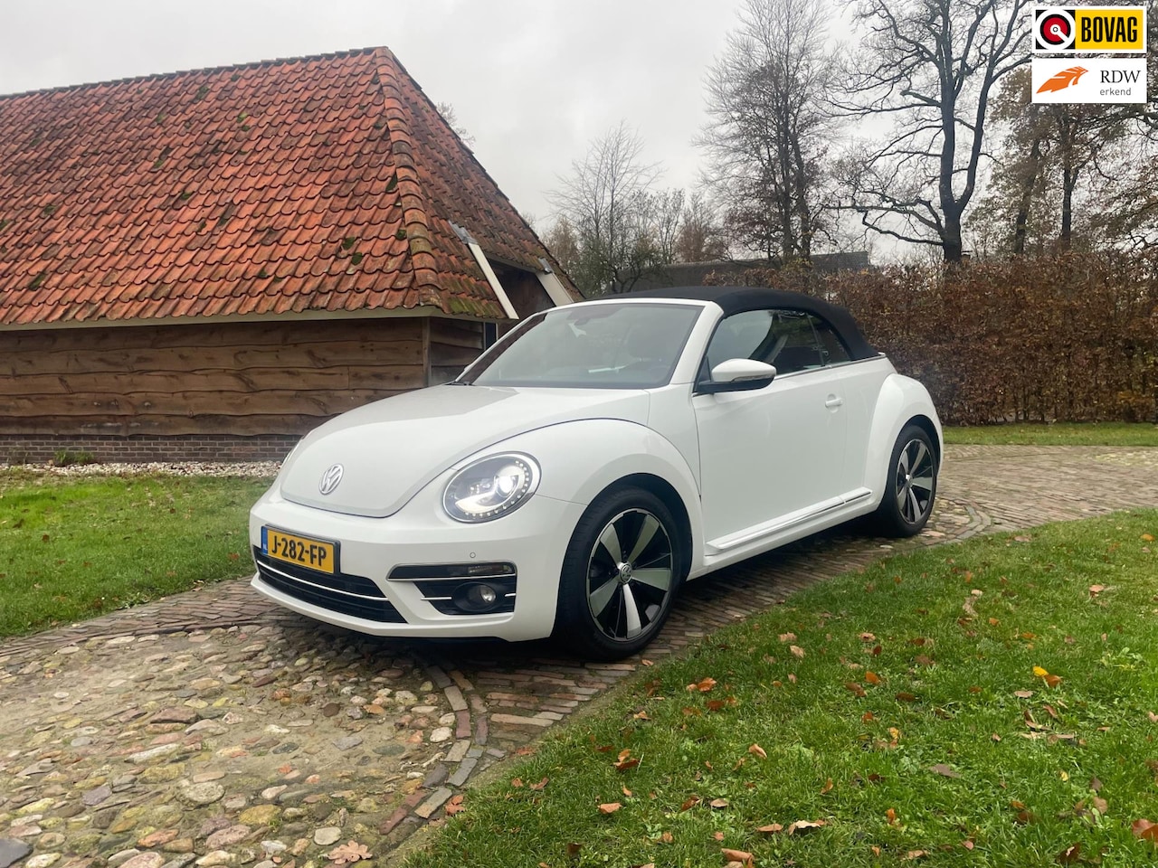 Volkswagen Beetle Cabriolet - 1.4 TSI Dune-Camera-Navi-Carplay- - AutoWereld.nl