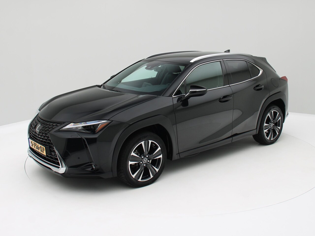 Lexus UX - 250h Business Line 250h Business Line - AutoWereld.nl