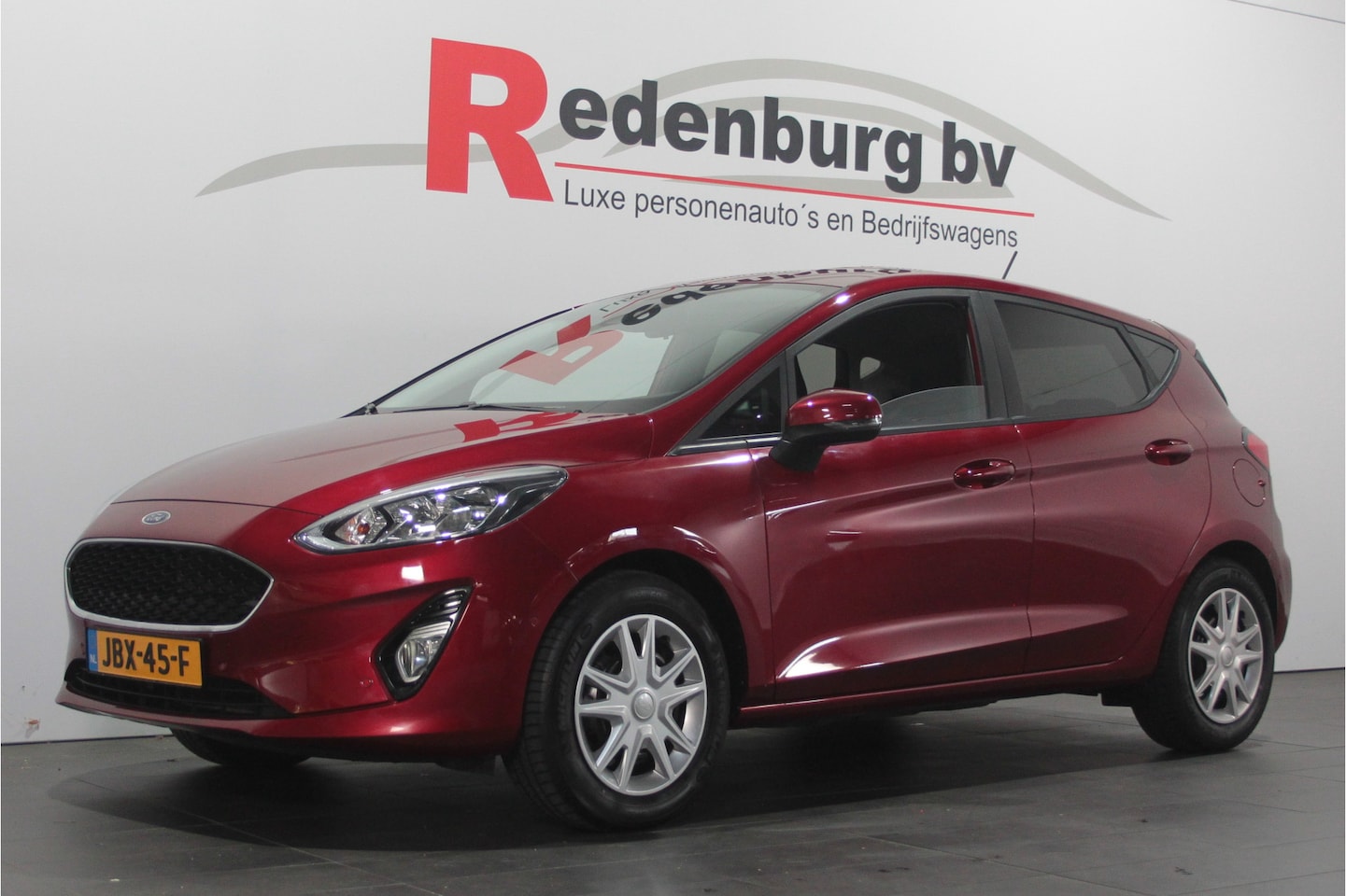 Ford Fiesta - 1.1 Trend - Carplay / Camera / Stoelverw. / Lane assist - AutoWereld.nl