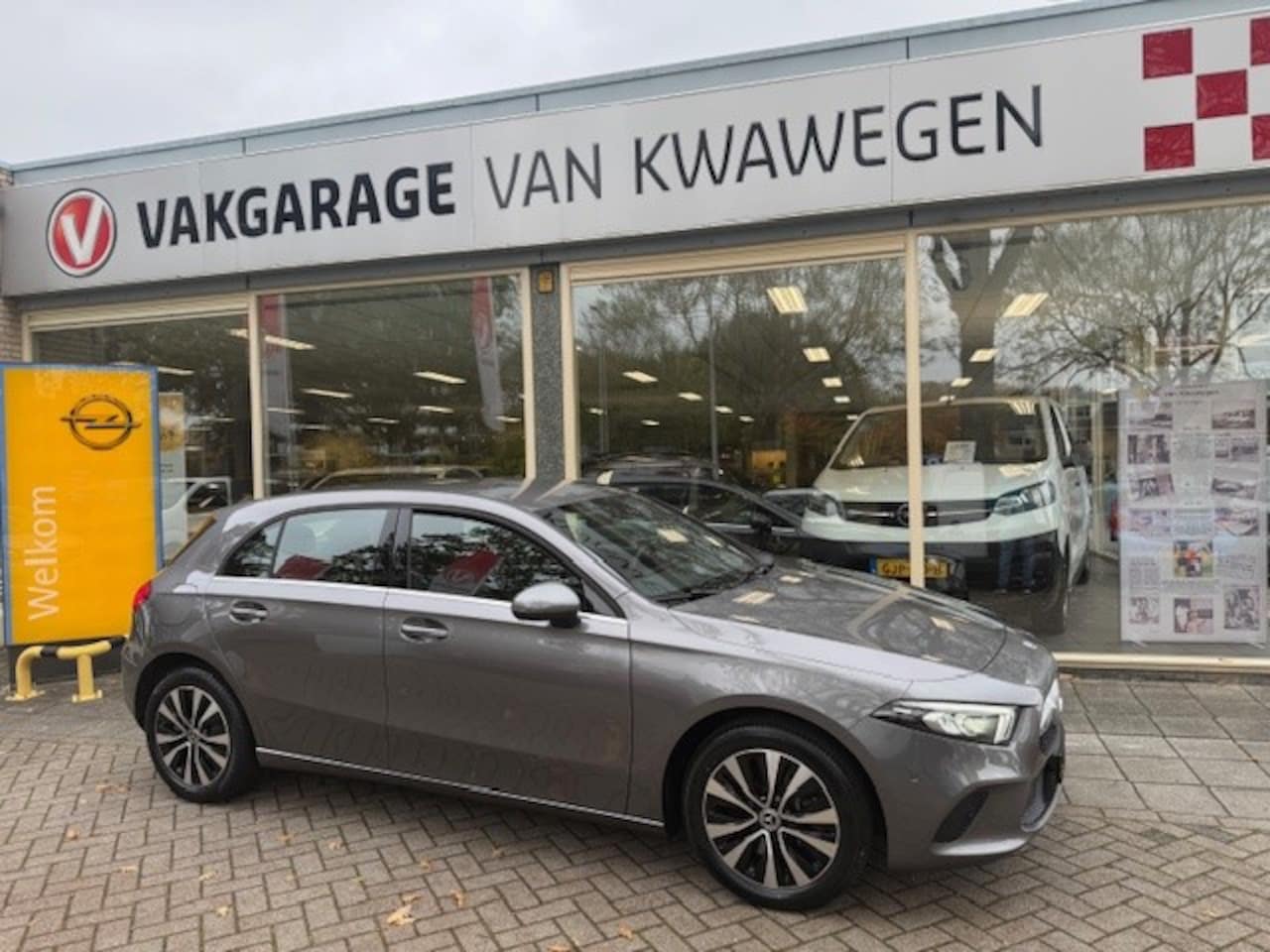 Mercedes-Benz A-klasse - A 250 e 218pk 8G-DCT Hybride Business Solution Luxury Limited - AutoWereld.nl