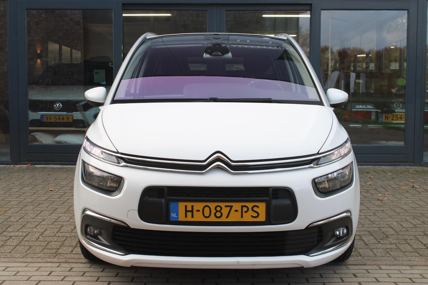 Citroën Grand C4 SpaceTourer - Business | 7 persoons | Trekhaak 1150kg | Adaptive Cruise | Carplay | Parkeersensoren | Is - AutoWereld.nl