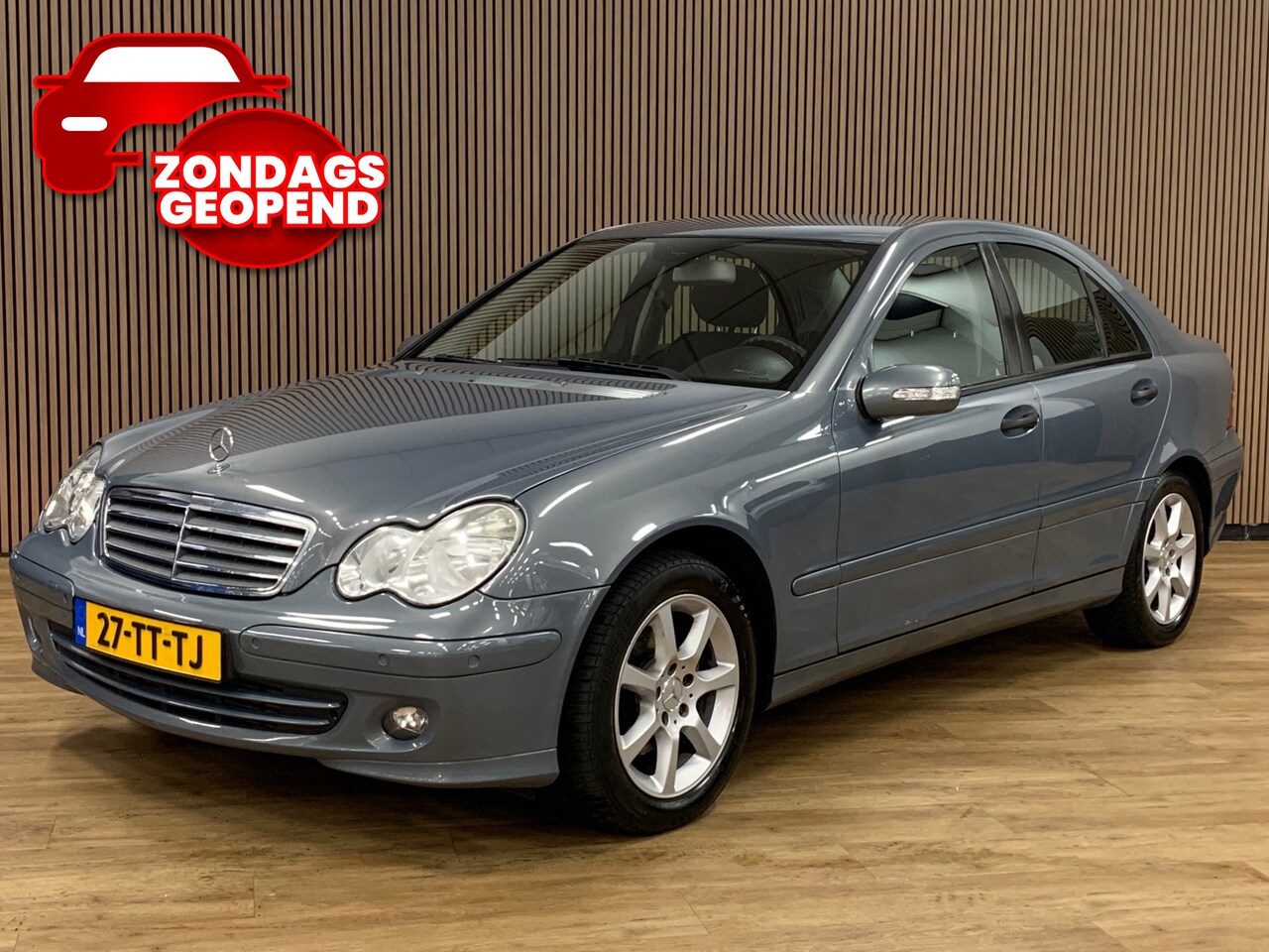 Mercedes-Benz C-klasse - 180 K. Classic|Navigatie|Climate Control| - AutoWereld.nl