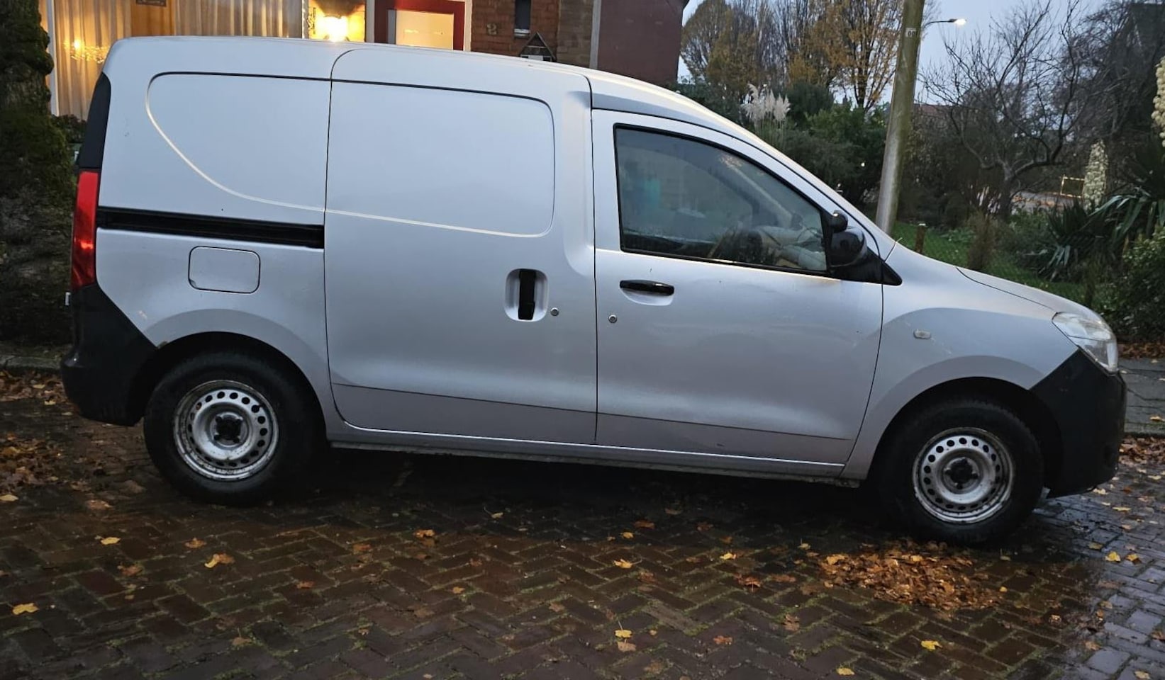 Dacia Dokker - 1.6 Basic Benzine 69.000Km - AutoWereld.nl