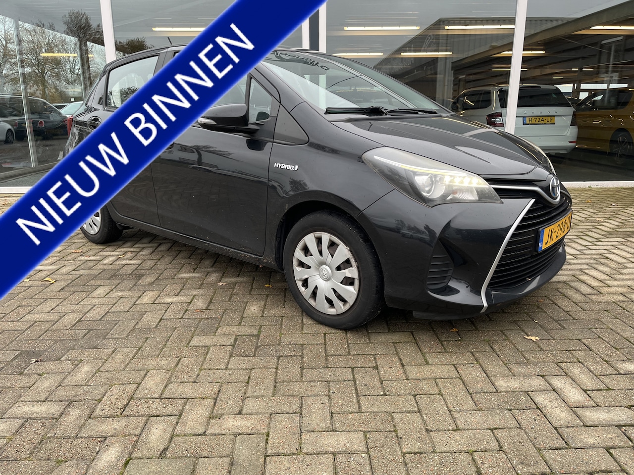 Toyota Yaris - 1.5 Hybrid Aspiration Clima / Cruise / Nav - AutoWereld.nl