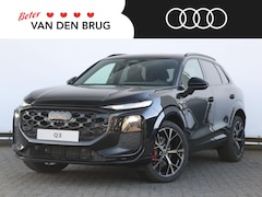 Audi Q3 - S edition e-hybrid 200 kW / 272 PK Hatchback | Tech pro pakket | Optiek zwart | Panoramada