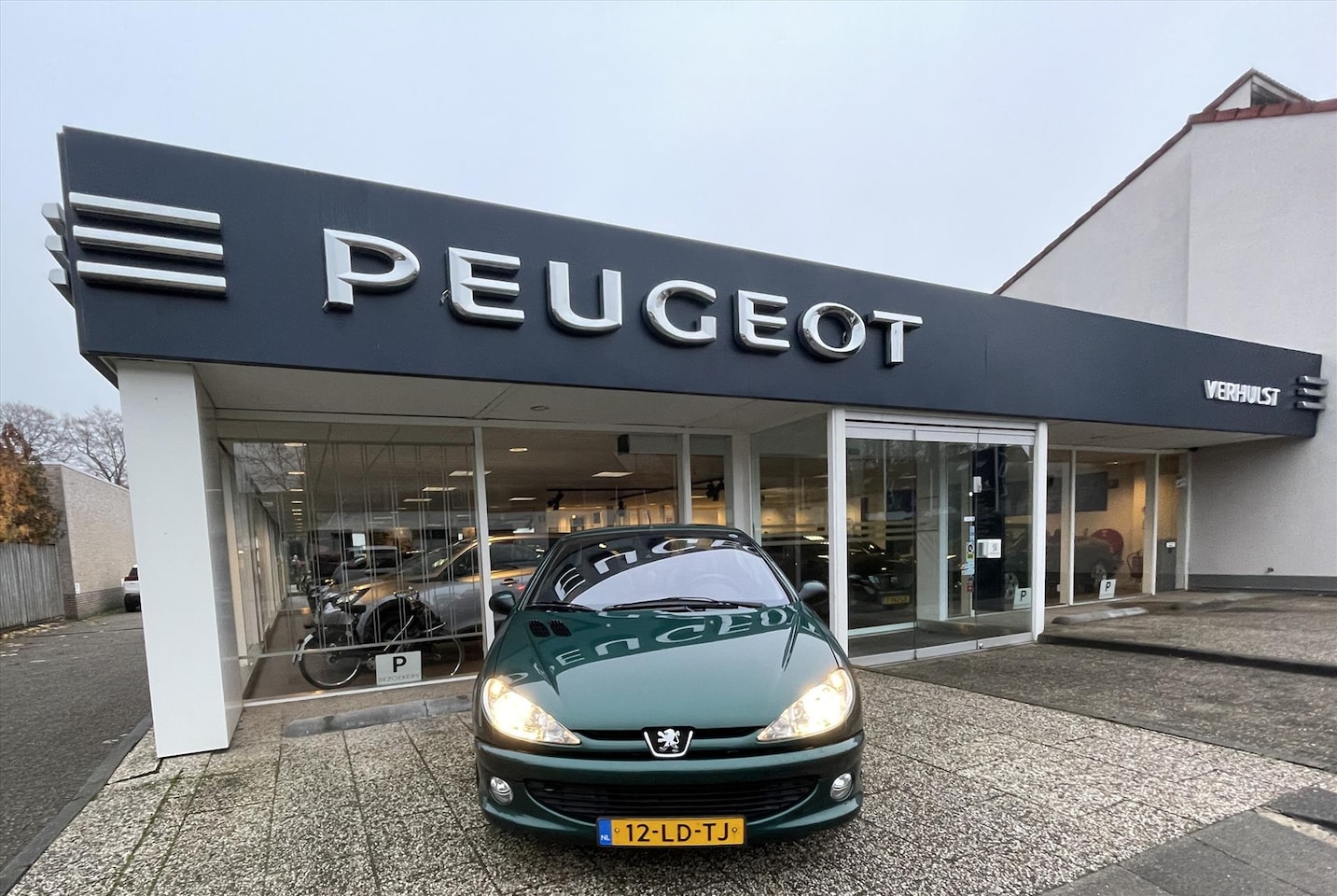 Peugeot 206 CC - 2.0-16V 2.0 16V - AutoWereld.nl