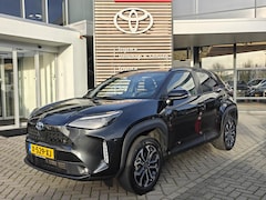 Toyota Yaris Cross - 1.5 Hybrid Style AWD TREKHAAK PANODAK STOEL/STUURVERW HEAD-UP NAVI ELEK-ACHTERKLEP LM-VELG