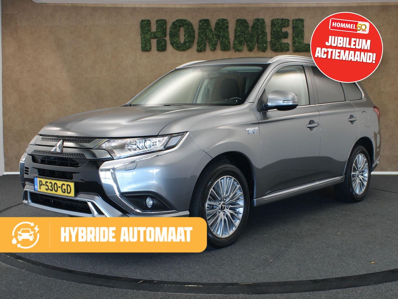Mitsubishi Outlander - 2.4 PHEV Pure - CRUISE CONTROL - CAMERA - 4 WIELAANDRIJVING - CLIMATE CONTROL  - 2 LAADKAB - AutoWereld.nl