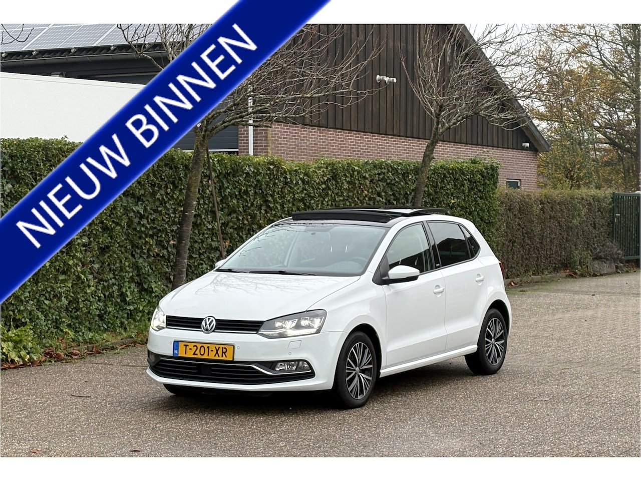 Volkswagen Polo - 1.0 Pano LED Stoelverw. PDC ECC Topstaat! Garantie - AutoWereld.nl