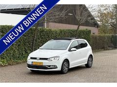 Volkswagen Polo - 1.0 Pano LED Stoelverw. PDC ECC Topstaat Garantie