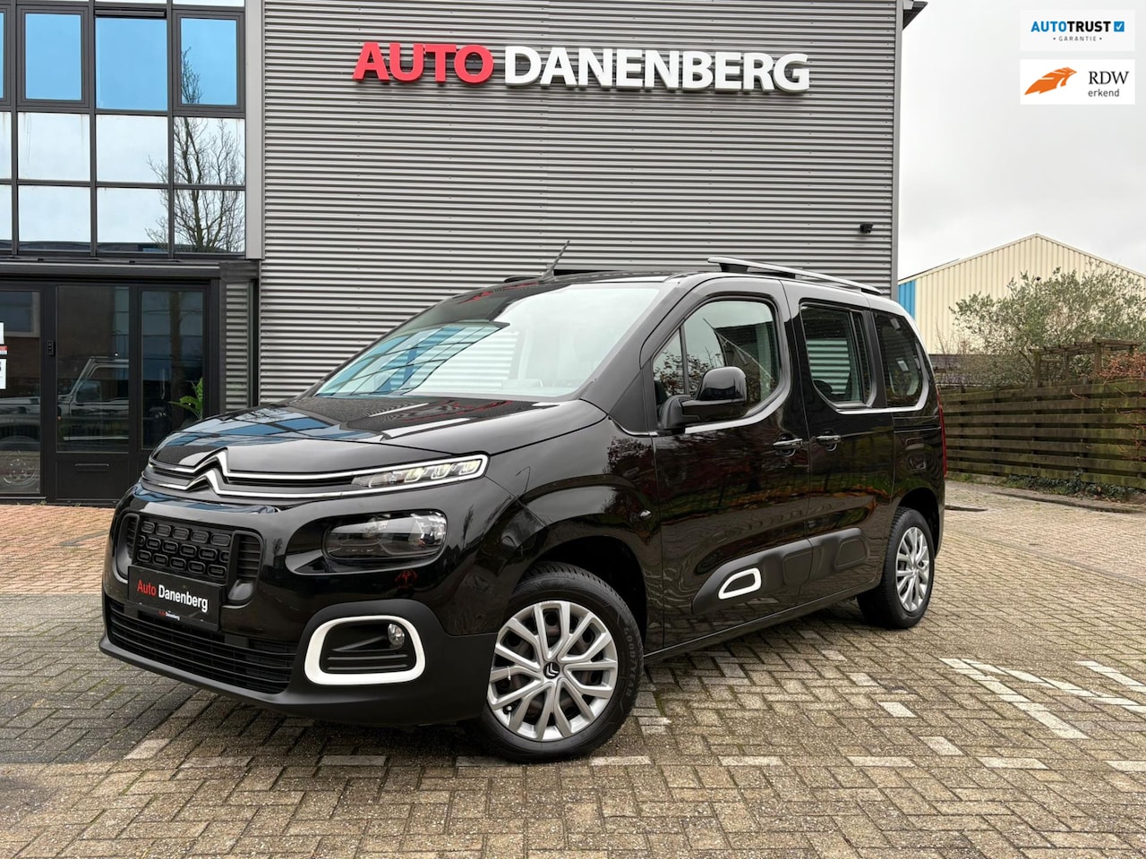 Citroën Berlingo - 1.2 PureTech GARANTIE NIEUW-STAAT - AutoWereld.nl