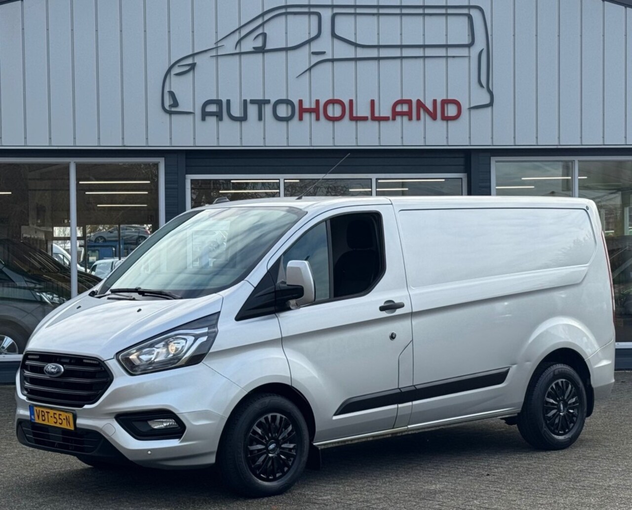 Ford Transit Custom - 2.0 TDCI 96KW 131PK AUTOMAAT EURO 6 AIRCO/ NAVIGATIE/ CRUISE CONTROL/ PARKEERSENSOREN/ 100 - AutoWereld.nl
