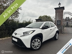 Toyota Aygo X - 1.0 VVT-i MT Play Navi GARANTIE
