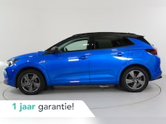 Opel Grandland - 1.6 Turbo PHEV 300 pk 4x4 GSe | Trekhaak | El. achterklep | 360° | Adaptieve Cruise | Dode
