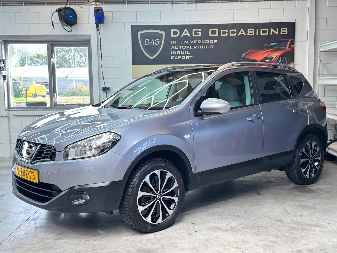Nissan Qashqai - 1.6 Acenta CAMERA|PANO|CRUISE|TREKHAAK - AutoWereld.nl