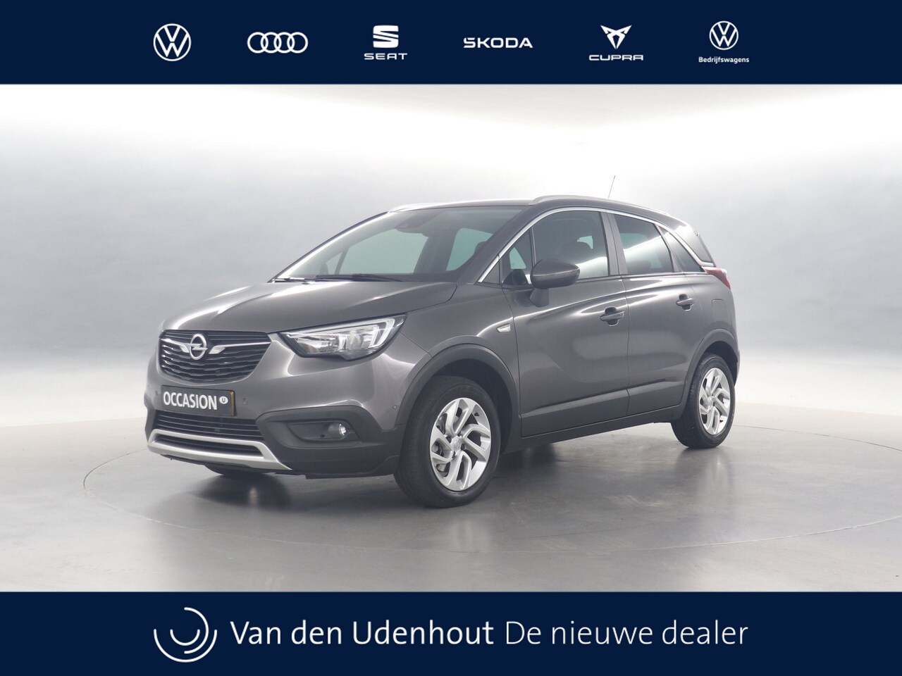 Opel Crossland X - 1.2 Turbo 110pk Automaat Innovation / Navigatie / Stoelverwarming / Trekhaak - AutoWereld.nl