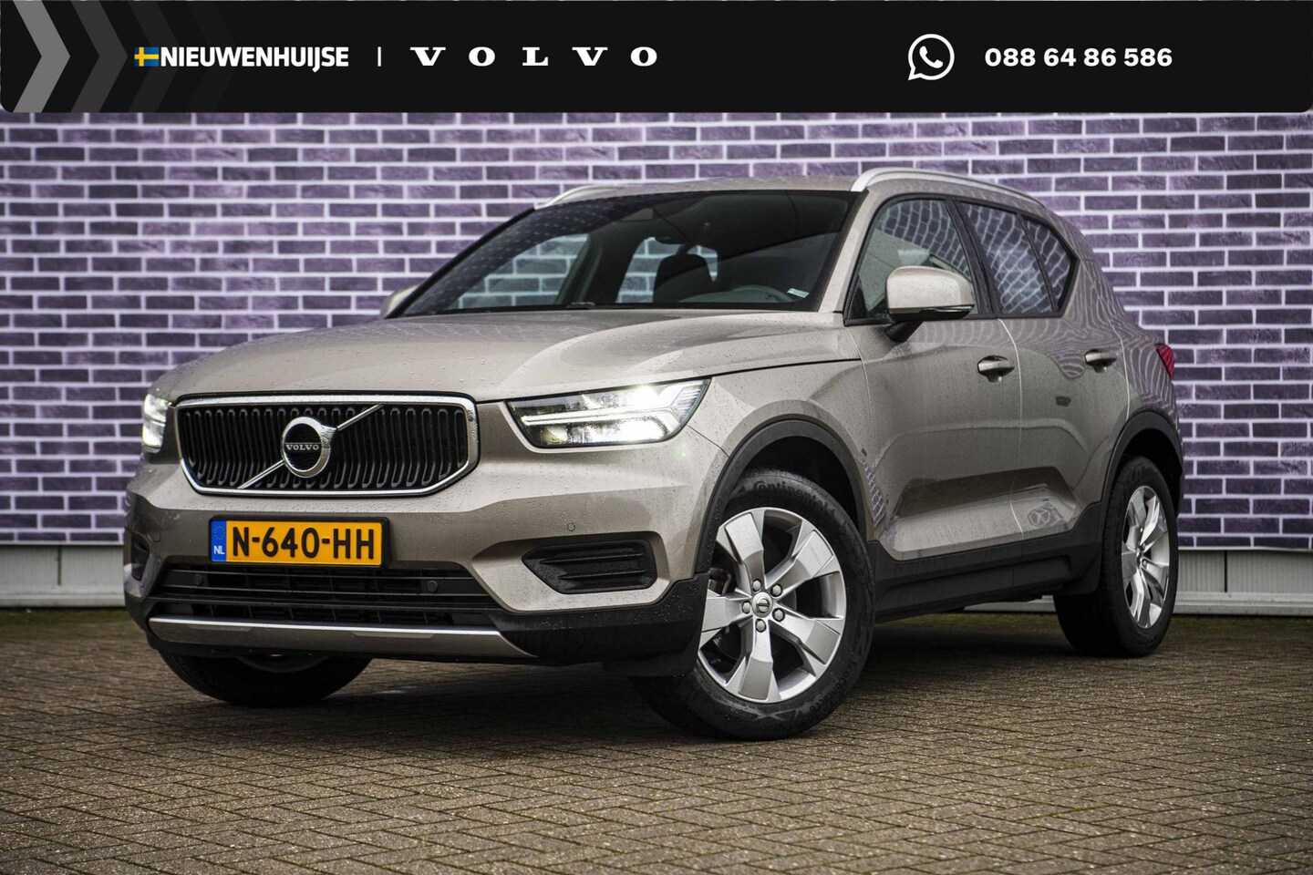 Volvo XC40 - 1.5 T2 Momentum Business | Trekhaak | Adaptieve Cruise Control | Parkeersensoren Voor + Ac - AutoWereld.nl