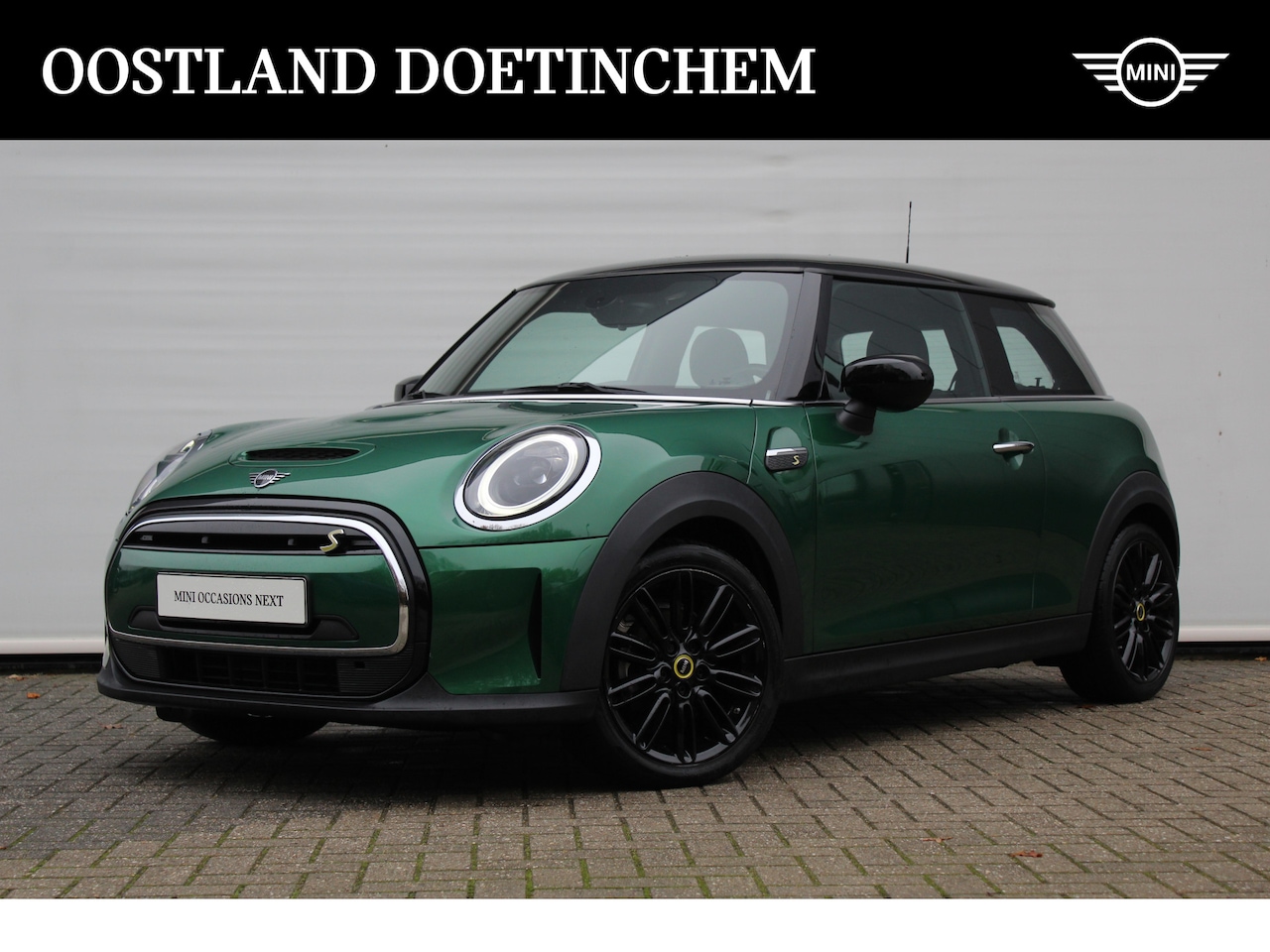 MINI Mini-Electric - Classic / Sportstoelen / Comfort Access / Stuurverwarming / LED / Stoelverwarming / Aircon - AutoWereld.nl