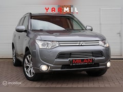 Mitsubishi Outlander - 2.0 PHEV Intense + TREKHAAK NAP DEALER ONDERHOUDEN LEDER