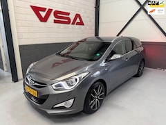 Hyundai i40 Wagon - 1.6 GDI Blue Business Edition|Trekhaak|Camera|NAVI|PDC|Cruise|Onderhoud|Huisgarantie|BBS|L