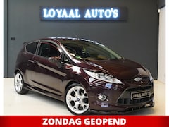 Ford Fiesta - 1.6 Ghia | NAVI | AIRCO | LEER | ELEK.RAMEN | APK