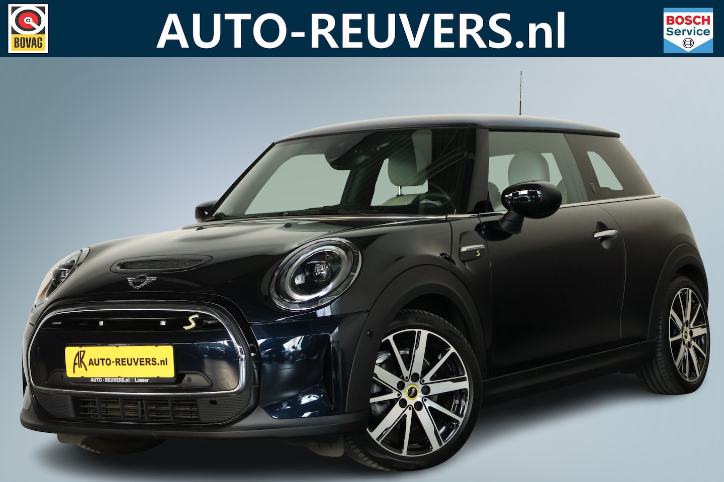 MINI Mini-Electric - MINI Yours 33 kWh / HUD / Harmankardon / CarPlay / Cam - AutoWereld.nl