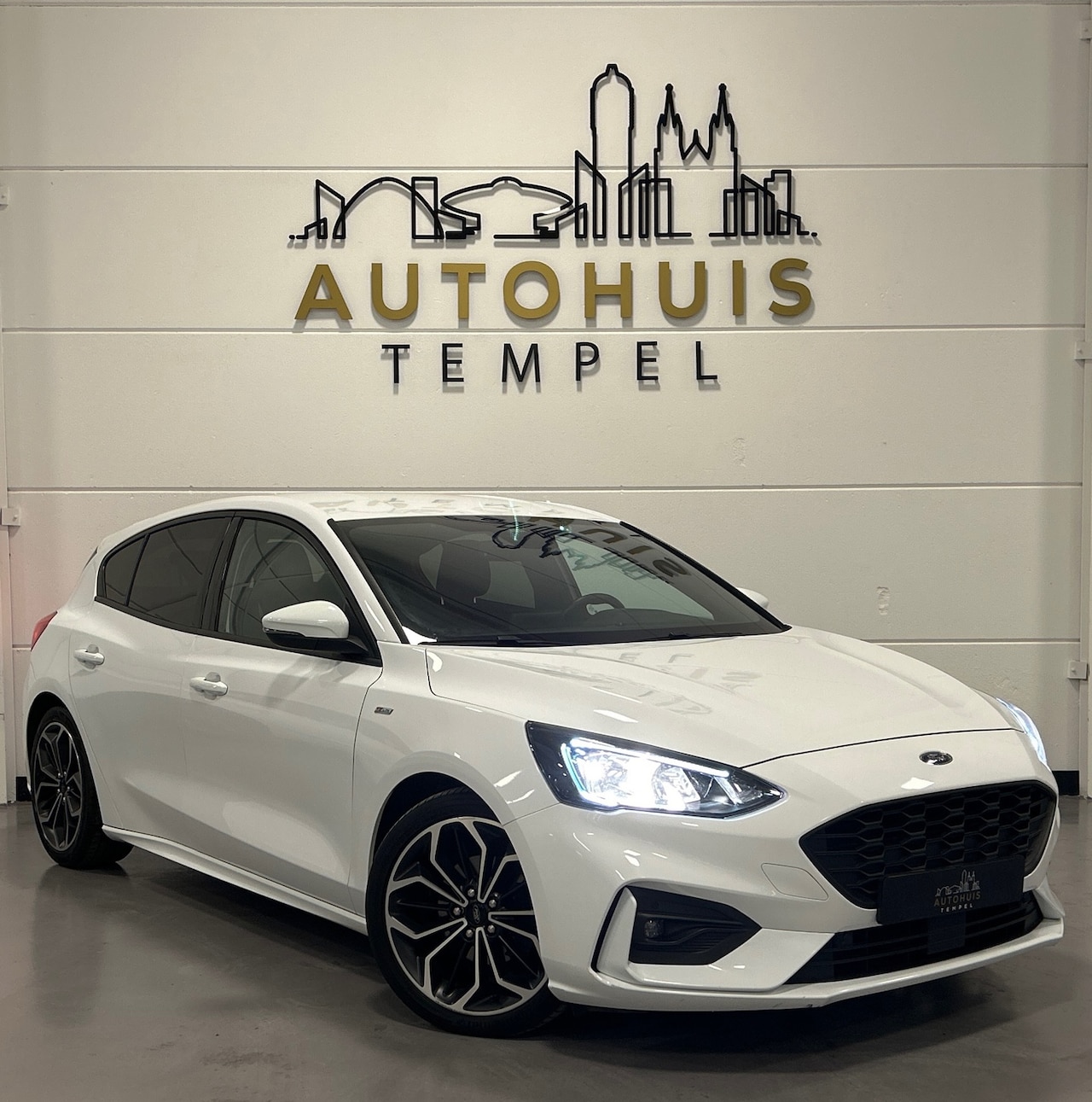 Ford Focus - 1.0 EcoBoost ST Line Business Bluetooth Apple Carplay Stoelverwarming Climate Cruise Parke - AutoWereld.nl