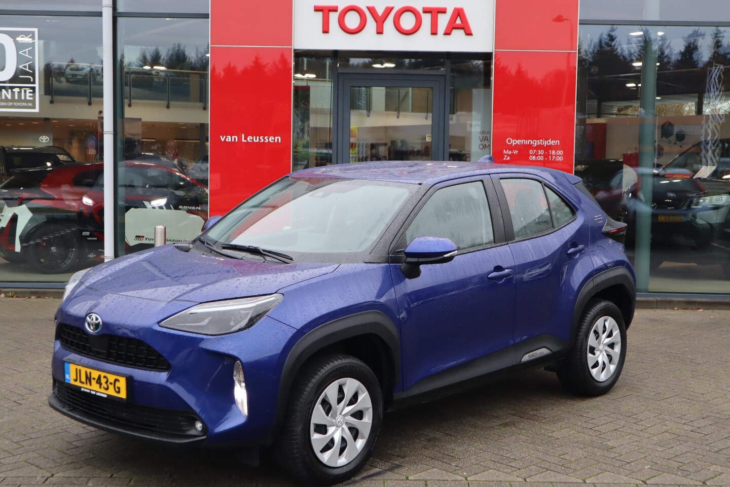 Toyota Yaris Cross - 1.5 HYBRID APPLE/ANDROID ADAPTIVE-CRUISE DAB PARKEERCAMERA - AutoWereld.nl