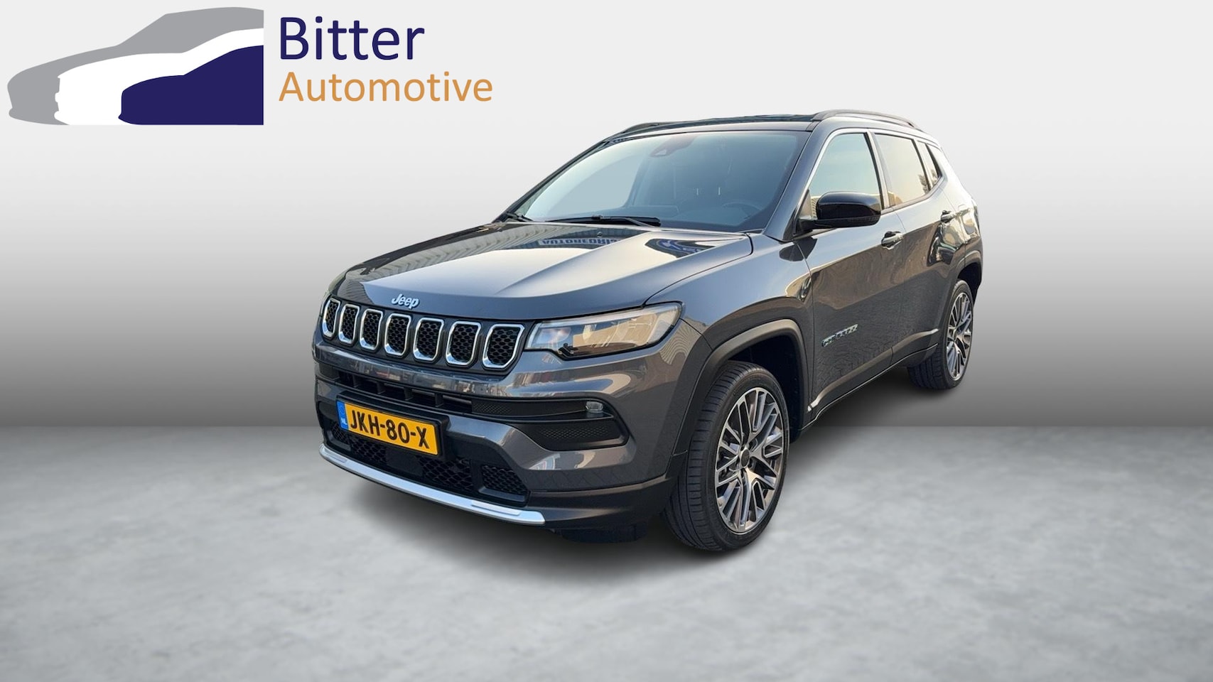 Jeep Compass - 4xe 190 Plug-in Hybrid Electric Night Eagle Automaat/4x4/Panoramadak - AutoWereld.nl