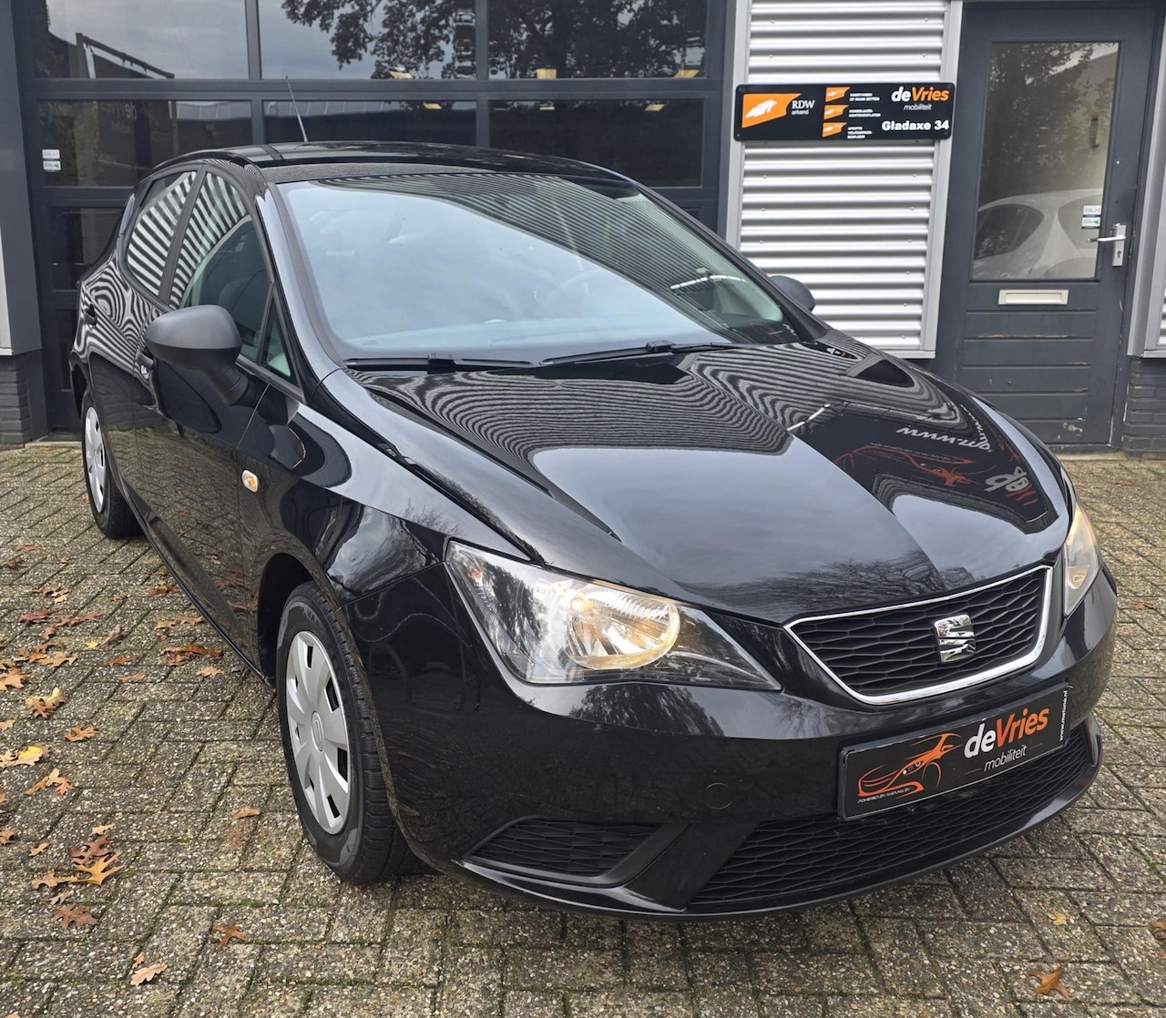 SEAT Ibiza - 1.2 Club **5DRS-AIRCO-APK** - AutoWereld.nl