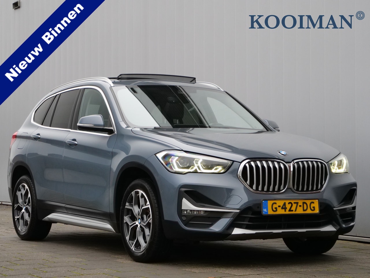 BMW X1 - sDrive20i VDL Nedcar Edition 192 Pk Automaat Navigatie / DAB / Camera / Pano-dak / Leer - AutoWereld.nl