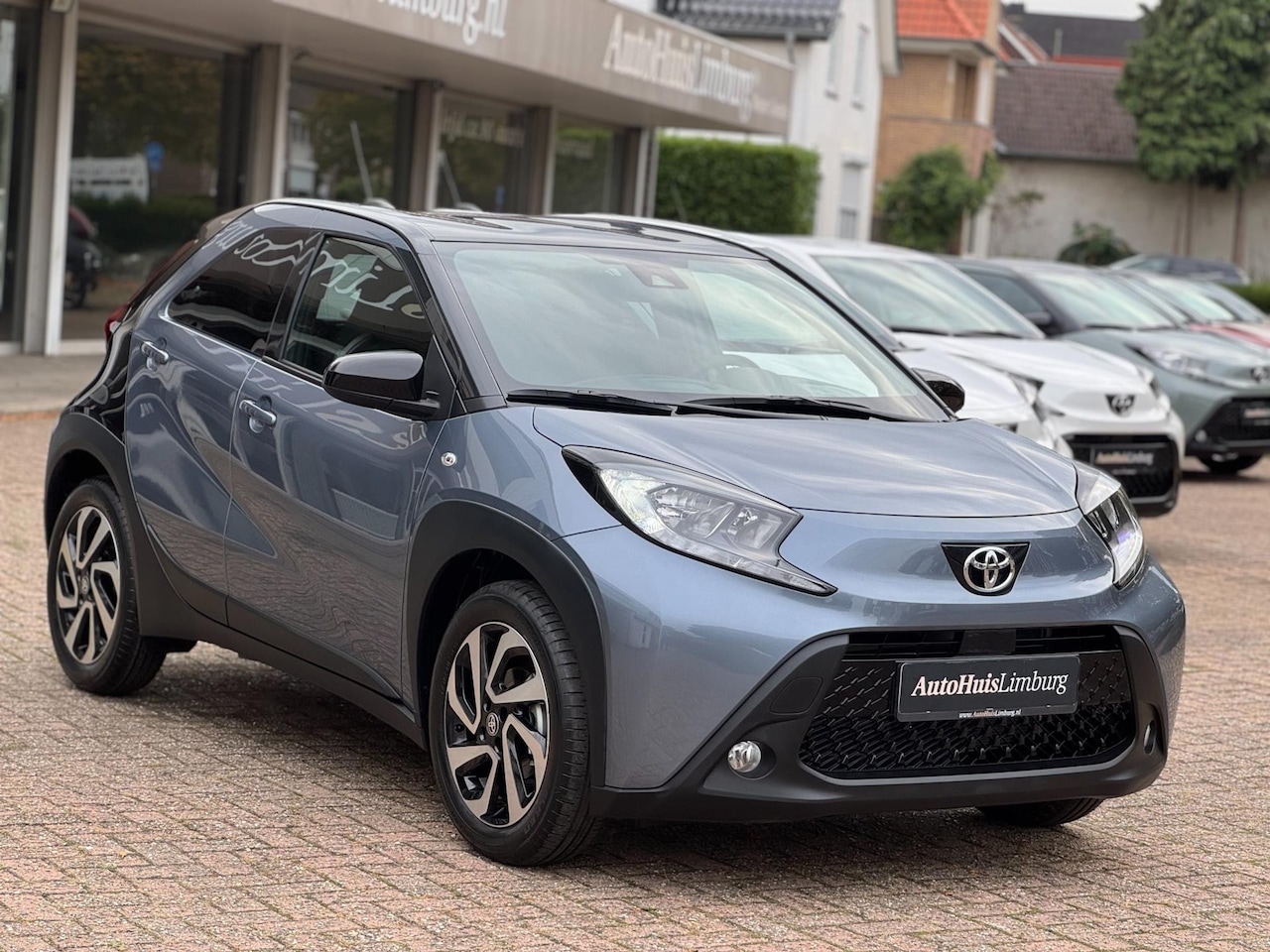 Toyota Aygo X - 1.0 VVT-i MT Pulse|Nieuw!|Camera|Apple CarPlay|BI-Tone|Stoelverwarming|Direct leverbaar|10 - AutoWereld.nl