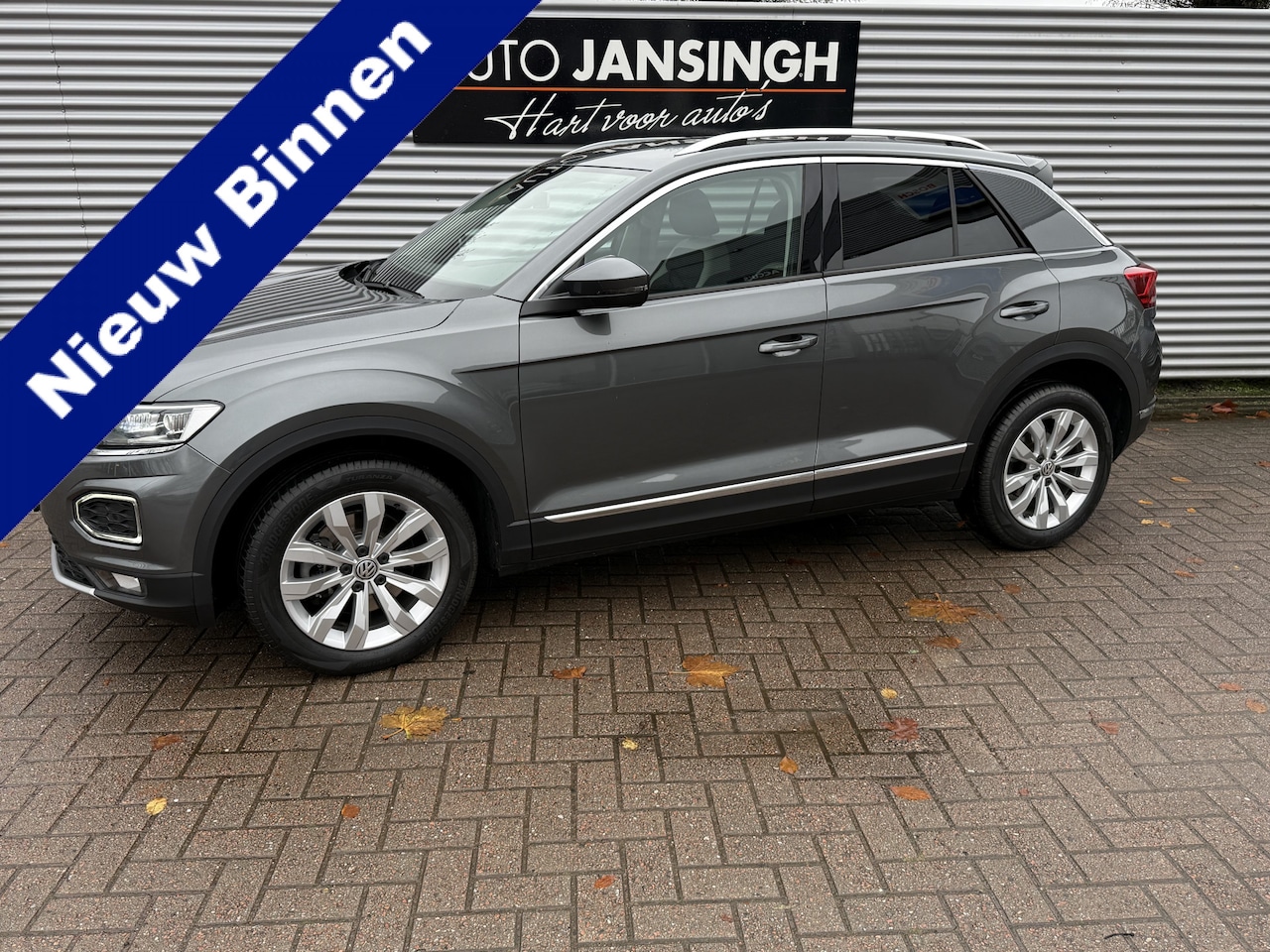 Volkswagen T-Roc - 2.0 TSI 4Motion Sport Automaat!! | Camera | ACC | Led Koplampen | Navigatie | Clima | LM V - AutoWereld.nl