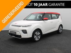 Kia e-Soul - DynamicPlusLine 64 kWh | 3 FASE | Stoel Stuur Verwarming | Navigatie | Climate Control | C